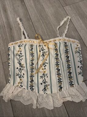 Floral Stripe Lace-Trim Cami in Cream and Yellow